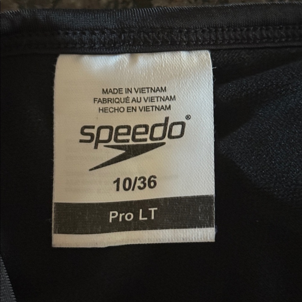 Speedo Solid Splice Flip Back One Piece Swimsuit … - image 6